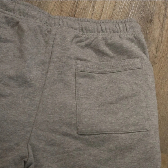 Acne Studios Forge Straight Leg Men's Sweat Shorts, Cotton/Jersey, Size Small - Picture 9 of 15